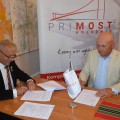 Zdjęcie do aktualności: Pierwszy etap budowy nowego mostu, rozpoczęty